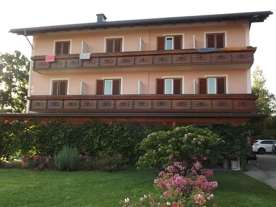 Balkone mit Rosen